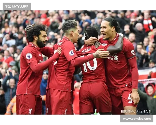 曼联官方宣布客战利物浦将首次身披全新白色客场球衣登场迎强敌 曼联官方宣布客战利物浦将首次身披全新白色客场球衣登场迎强敌